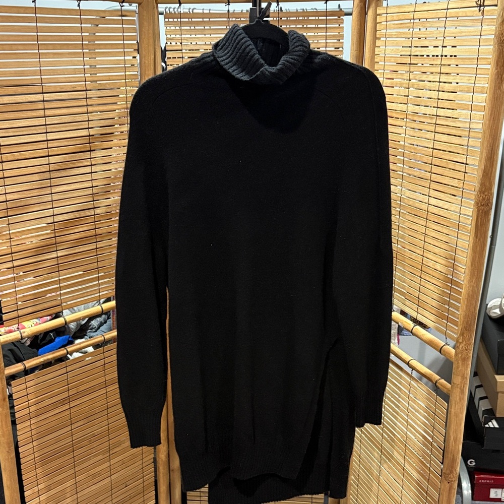 Saks Fifth Avenue Women’s Turtleneck Tunic Sweater